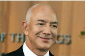 Ternyata Ini Alasan Milyarder Dunia Jeff Bezos dan Bill Gates Doyan Cuci Piring