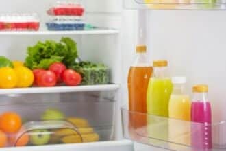 7 Kebiasaan Buruk yang Buat Kulkas Cepat Rusak